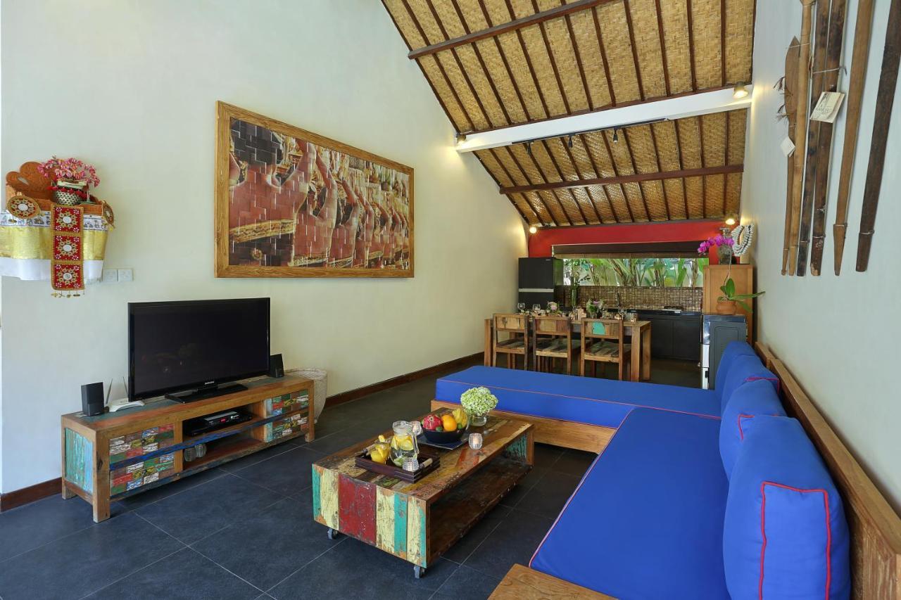 Agni - Newly Renovated Tropical In Peaceful Location A Short Walk From The Of Villa