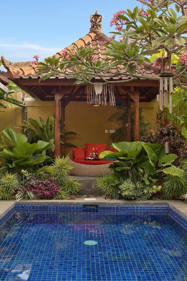 Agni - Newly Renovated Tropical In Peaceful Location A Short Walk From The Of Villa