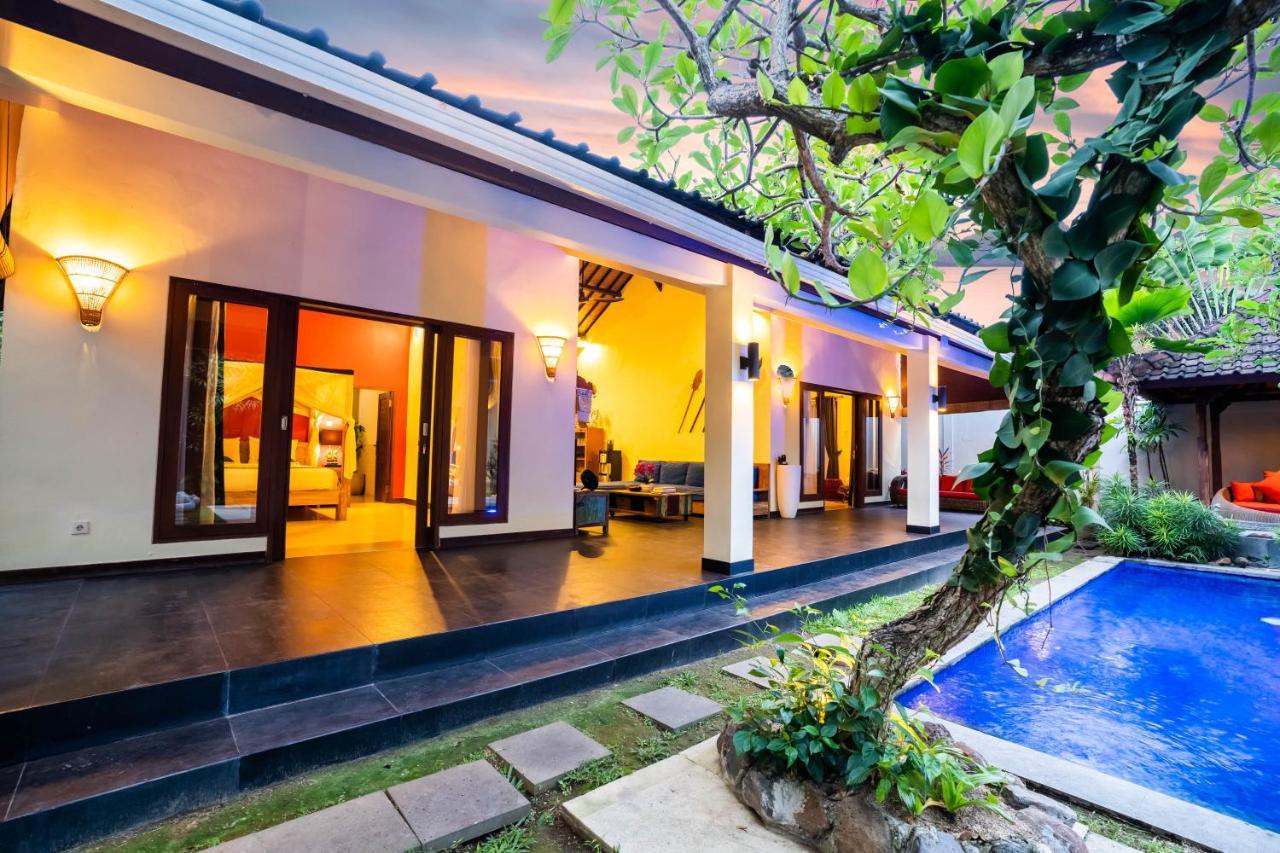 Agni - Newly Renovated Tropical In Peaceful Location A Short Walk From The Of Villa *